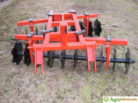 Tárcsa eladó – 8 és 10 leveles IH, francia csipkés lapokkal, masszív kivitel Tárcsa eladó – 8 és 10 leveles IH, francia csipkés lapokkal, masszív kivitel