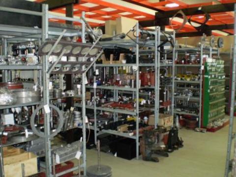 ZETOR, CRYSTAL alkatrészek széles választékban ZETOR, CRYSTAL alkatrészek széles választékban