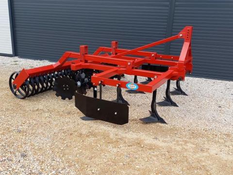 Szántóföldi kultivátorok lemken kapákkal, ékgyűrűs hengerrel Szántóföldi kultivátorok lemken kapákkal, ékgyűrűs hengerrel