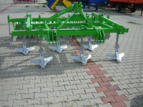 Gruber kultivátor 2,6 m Bomet + V henger Bomet Gruber kultivátor 2,6 m Bomet + V henger Bomet