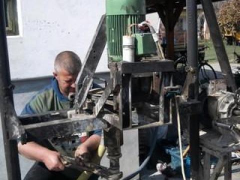 Kútfúrás Csepelen, Délegyházán, Kispesten, Szigetszentmártonban, Budapesten és környékén. Kútfúrás Csepelen, Délegyházán, Kispesten, Szigetszentmártonban, Budapesten és környékén.