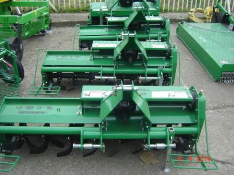 Talajmaró 95 - 135cm új Talajmaró 95 - 135cm új