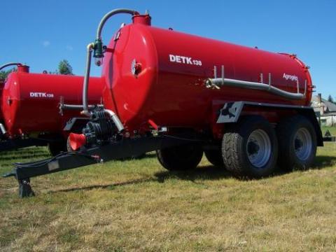 DETK szippantó és tartálykocsik eladók