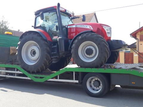 Kecskemét! KOMBÁJN,  traktor,  mobilház,  gépszállítás,  MTZ,  Rába,  Claas,  MF,  John Deere Kecskemét! KOMBÁJN,  traktor,  mobilház,  gépszállítás,  MTZ,  Rába,  Claas,  MF,  John Deere