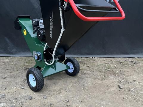 Benzinmotoros ágaprító,  artSteel BMA-300,  Magyar termék