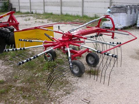 Rendsodró-rendképző,  rotoros,  tandemkerekes Rendsodró-rendképző,  rotoros,  tandemkerekes