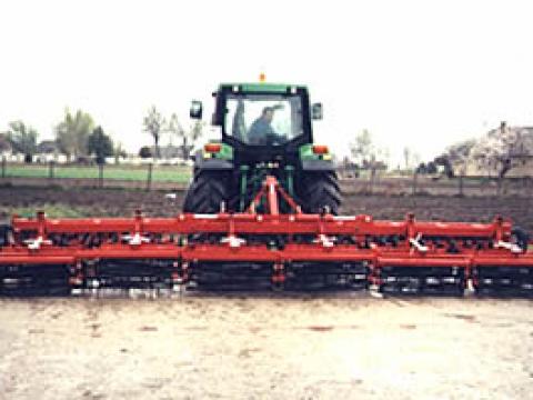 Metalwolfos kombinátor 3, 3H készletről Metalwolfos kombinátor 3, 3H készletről