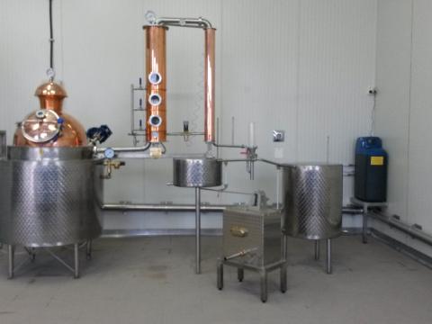 Pálinkafőzde,  bérfőzde Pálinkafőzde,  bérfőzde