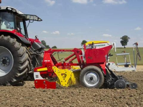 PÖTTINGER VITASEM 3000 és 402 vetőgépek készletről a legrégebbi forgalmazótól PÖTTINGER VITASEM 3000 és 402 vetőgépek készletről a legrégebbi forgalmazótól