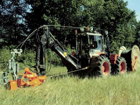 EGYÉB mélyásó kanál,  árokásó,  rézsűkanál,  kábel fektetés,  láncos árokásó EGYÉB mélyásó kanál,  árokásó,  rézsűkanál,  kábel fektetés,  láncos árokásó