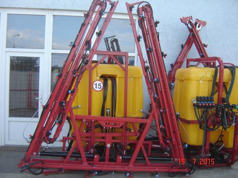 Új permetezőgép 1000/18 full hidraulikus,  arag rendszer eladó Új permetezőgép 1000/18 full hidraulikus,  arag rendszer eladó