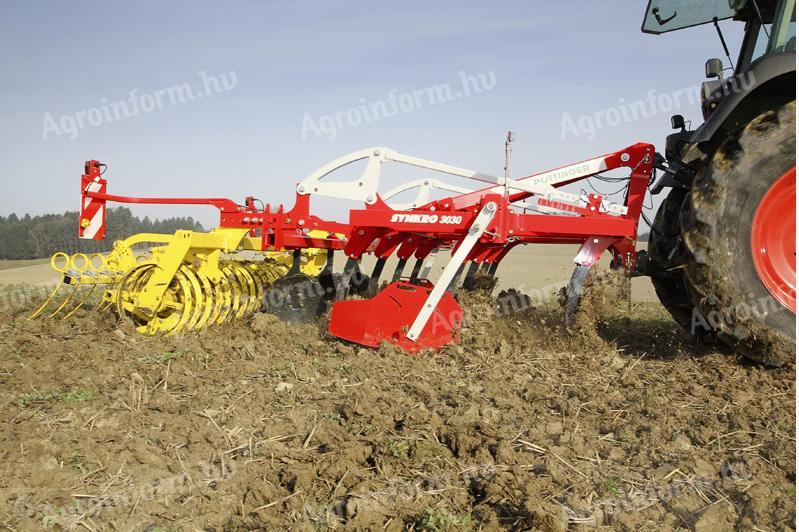 A 2026 .évi Pöttinger Synkro 3030 kultivátorok 12.heti átvétellel