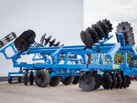 Nehéz 5 méteres XT tárcsa Nehéz 5 méteres XT tárcsa