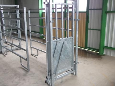 Mobilkarám folyosó rekesztő ajtó eladó Mobilkarám folyosó rekesztő ajtó eladó