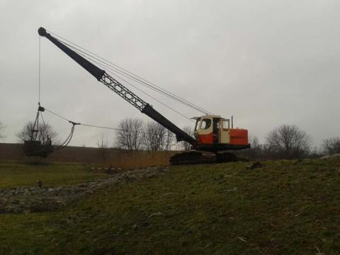E 304, EO3211 orosz köteles kotró alkatrészek E 304, EO3211 orosz köteles kotró alkatrészek