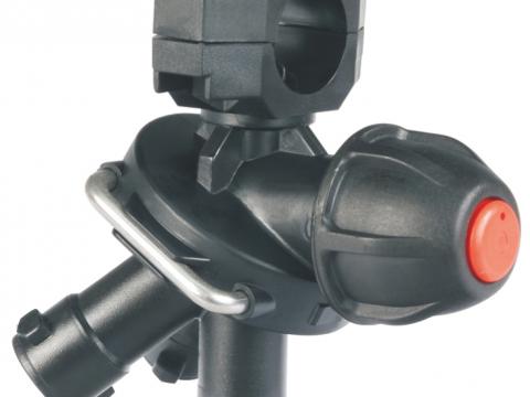 ARAG Hármas fúvókatartó,bajonettes,membránzáras,forgatható 2-csavaros nedves szórókerethez ARAG Hármas fúvókatartó,bajonettes,membránzáras,forgatható 2-csavaros nedves szórókerethez