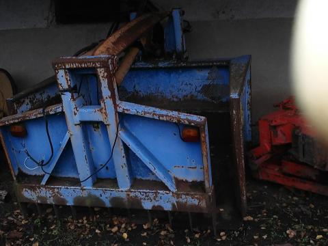 Silókiszedők és kiosztók, függesztett 2, 3 m3