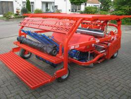 Ferrari FPC Ültető- és fóliafektető gép