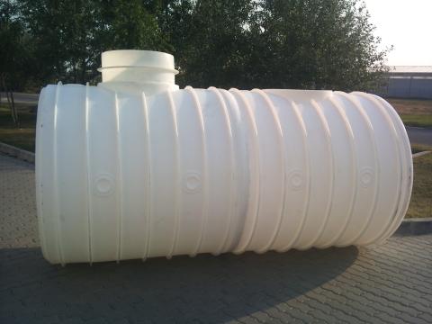 5000 L-es új IVÓVÍZ tároló tartály ELADÓ 5000 L-es új IVÓVÍZ tároló tartály ELADÓ