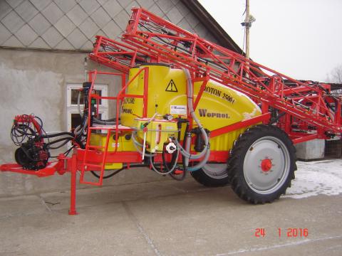 2500/18 permetező vont új naik mgi 5 év vizsgával