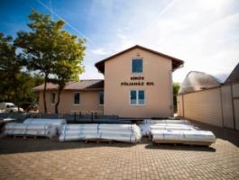 Fóliaház,  fóliasátor alkatrészek,  fóliarögzítő sínek,  klipszek,  nyitómotorok,  főszártartók