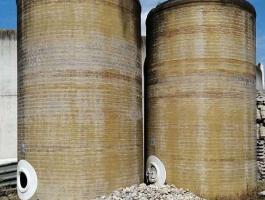 17 m3 - 20,5 m3 - 25 m3-es álló hengeres műanyag tartály / tartályok - ELADÓ