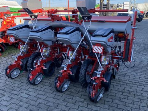 Irtem 4 soros szemenkénti vetőgép kiállítási áron Irtem 4 soros szemenkénti vetőgép kiállítási áron