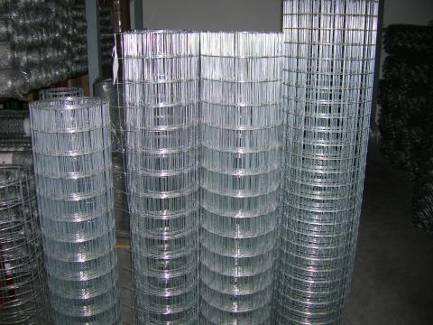 Hegesztett kerítés,  Drótfonat,  Betonoszlop Hegesztett kerítés,  Drótfonat,  Betonoszlop