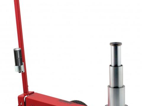 3 teleszkópos olaj-pneumatikus emelő mezőgazdasági és egyéb járművek emelésére 3 teleszkópos olaj-pneumatikus emelő mezőgazdasági és egyéb járművek emelésére