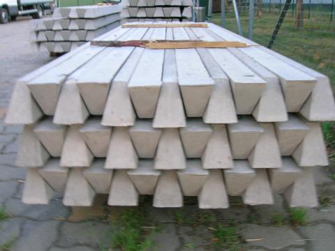 Betonoszlopok hagyományos és könnyített kivitelben Betonoszlopok hagyományos és könnyített kivitelben