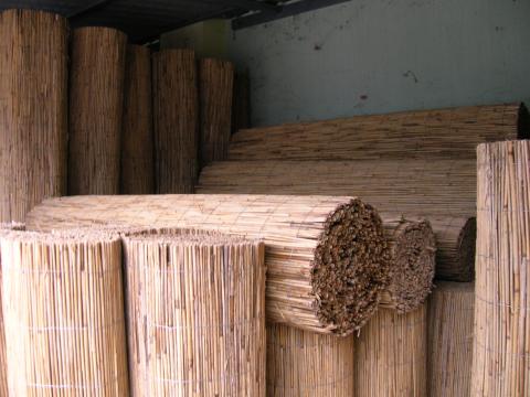 Nádszövet,  nádpalló,  stukatúrnád Nádszövet,  nádpalló,  stukatúrnád