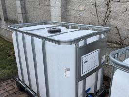 IBC tartály, 600 literes élelmiszeres