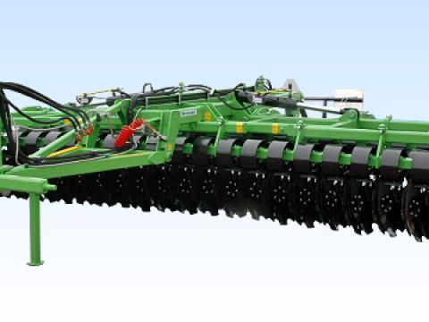 BOMET Félig függesztett rövidtárcsák kedvező áron BOMET Félig függesztett rövidtárcsák kedvező áron