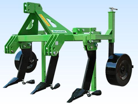 Új 1-2-3-4 késes talajlazítók kedvező áron Új 1-2-3-4 késes talajlazítók kedvező áron