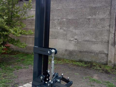 ELADÓ ! Oszlopbenyomó, oszloplenyomó ! BÉRELHETŐ ELADÓ ! Oszlopbenyomó, oszloplenyomó ! BÉRELHETŐ