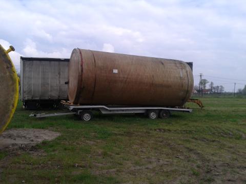 50m3 sav és vegyszerálló olasz élelmiszeripari tartály 50m3 sav és vegyszerálló olasz élelmiszeripari tartály