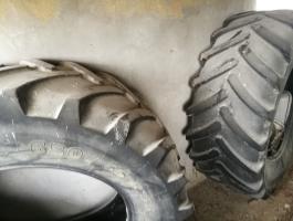 Gumik: 650/65x38,  620/70x42,  16.5/85x24,  16.9x30,  16/70x20 eladók