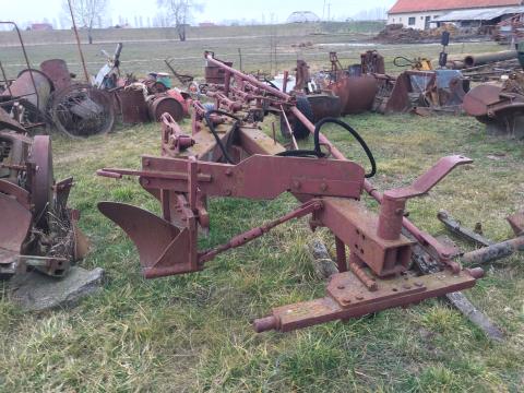 Rába IH 5 fejes eke Rába IH 5 fejes eke