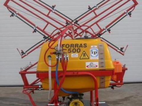 Forrás 500 függesztett szórókeretes permetezőgépek Forrás 500 függesztett szórókeretes permetezőgépek