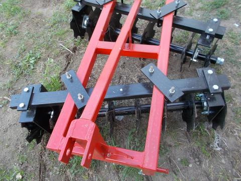 Tz4k rába-15 mt8 japán kis traktorok után használható tárcsa eladó. ih csapágyas 7leveles Tz4k rába-15 mt8 japán kis traktorok után használható tárcsa eladó. ih csapágyas 7leveles