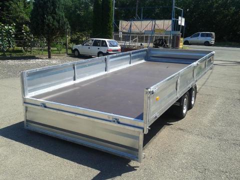 ÚJ! 5 x 2 m hasznos platóméretű,  UNIVERZÁLIS,  áru - autó,  gépszállító (3,  5 T) Horganyzott ÚJ! 5 x 2 m hasznos platóméretű,  UNIVERZÁLIS,  áru - autó,  gépszállító (3,  5 T) Horganyzott