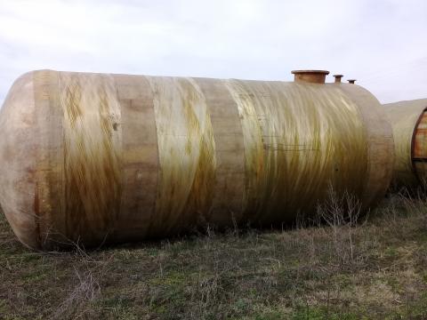 50m3 es vastagfalú műanyag leásható tartály eladó 50m3 es vastagfalú műanyag leásható tartály eladó