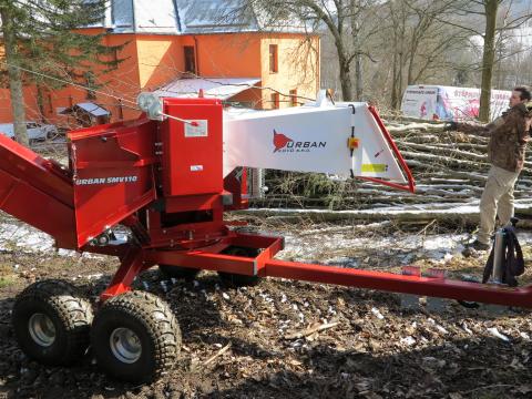 Urban SMV110 nagy teljesítményű ágaprító ágdaráló terepre,  (akár 6-8-12 késsel) Urban SMV110 nagy teljesítményű ágaprító ágdaráló terepre,  (akár 6-8-12 késsel)