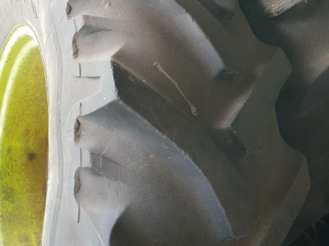 Eladó 18.4 R30 MB-Trac garnitúra felni Eladó 18.4 R30 MB-Trac garnitúra felni