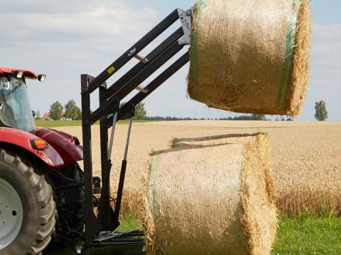 Fliegl bála emelőszerkezet Fliegl bála emelőszerkezet