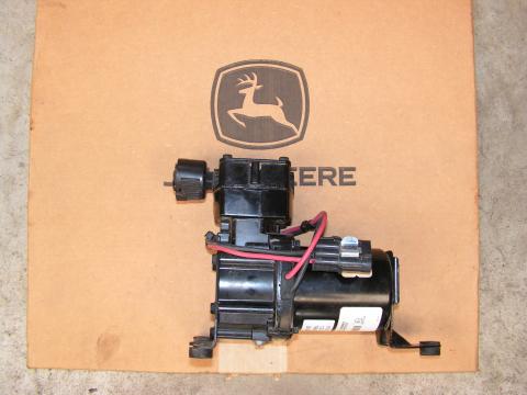 John Deere kompresszor RE330144 John Deere kompresszor RE330144