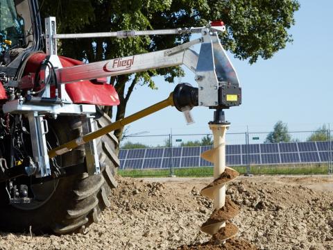 Fliegl gödörfűró Fliegl gödörfűró