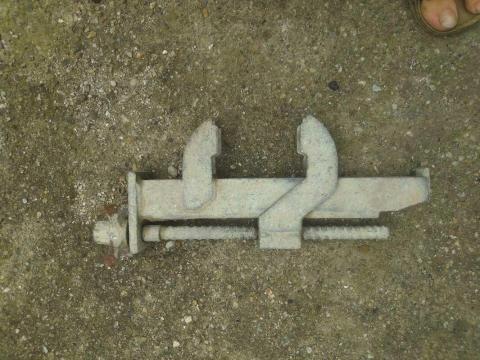 Zsaluszorító kapocs Zsaluszorító kapocs