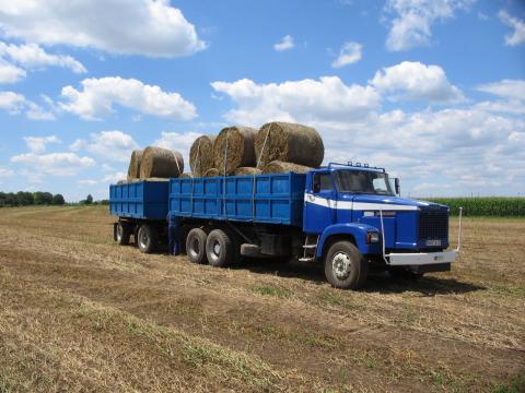 Nagy teherbírású teherautó eladó Nagy teherbírású teherautó eladó