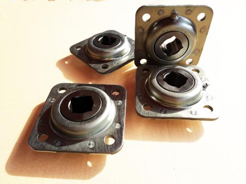 Tárcsa csapágy ST491 ( 30, 5mmx30,  5mm) négyszög FBJ Tárcsa csapágy ST491 ( 30, 5mmx30,  5mm) négyszög FBJ